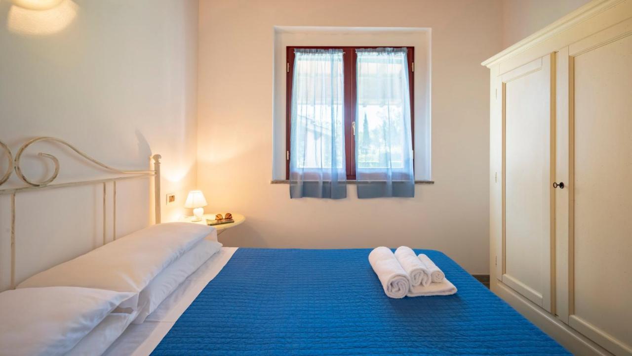 Villaggio Il Girasole فولّونيكا المظهر الخارجي الصورة
