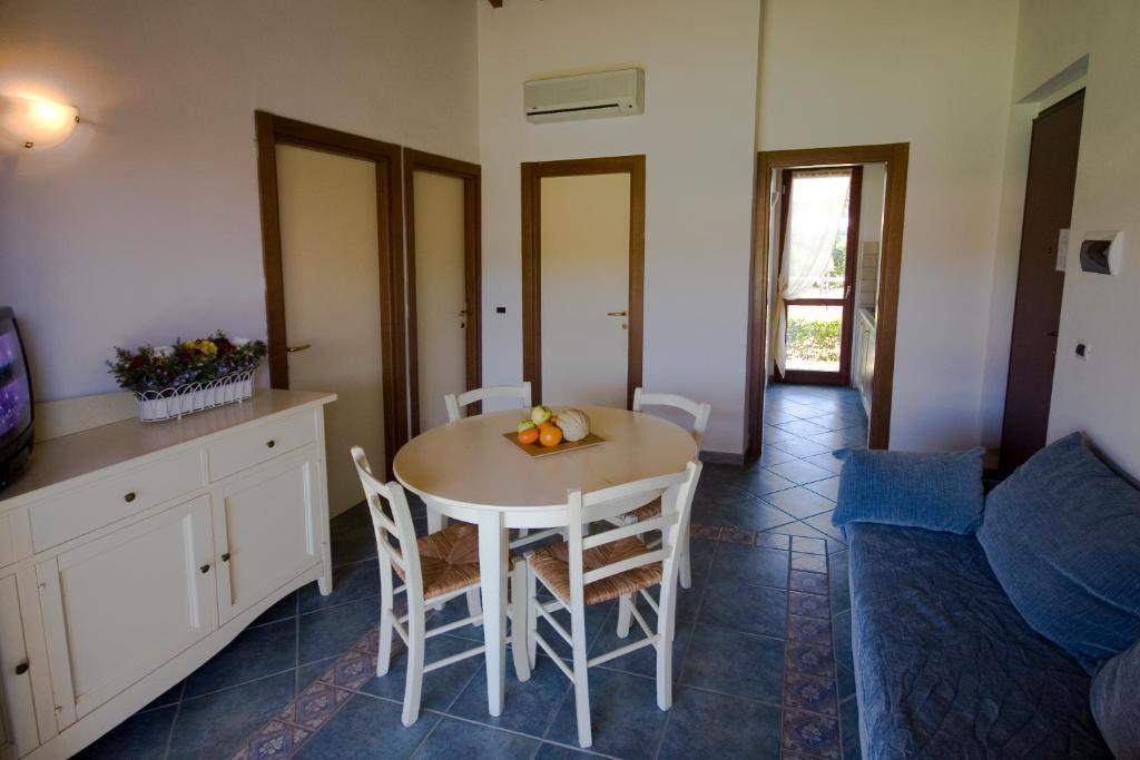 Villaggio Il Girasole فولّونيكا المظهر الخارجي الصورة